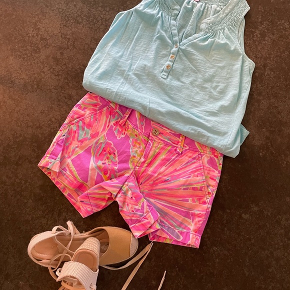 Lilly Pulitzer Callahan Shorts Sz 2 EUC - Picture 4 of 5